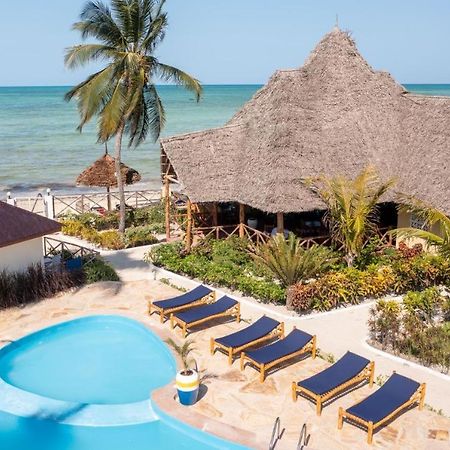 Amber Lodge Pongwe Ngoại thất bức ảnh
