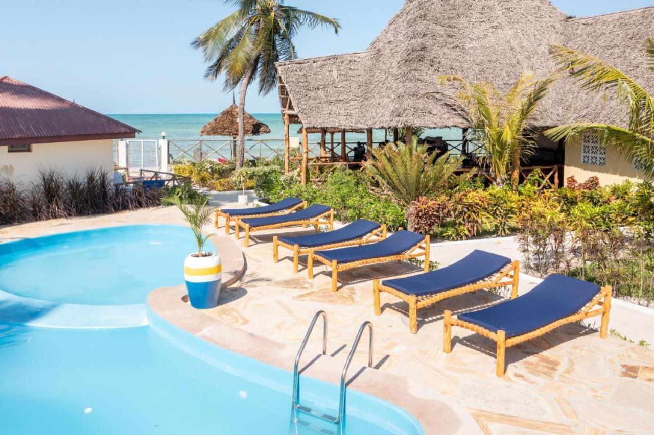 Amber Lodge Pongwe Ngoại thất bức ảnh