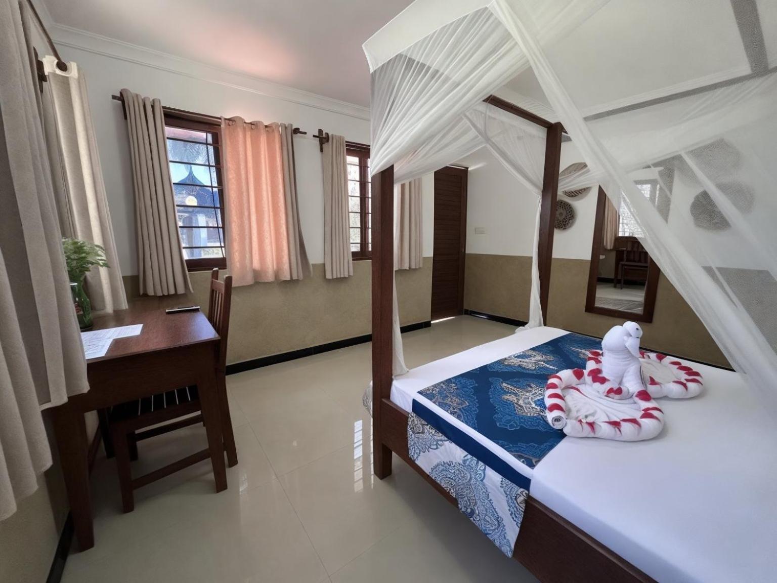 Amber Lodge Pongwe Ngoại thất bức ảnh