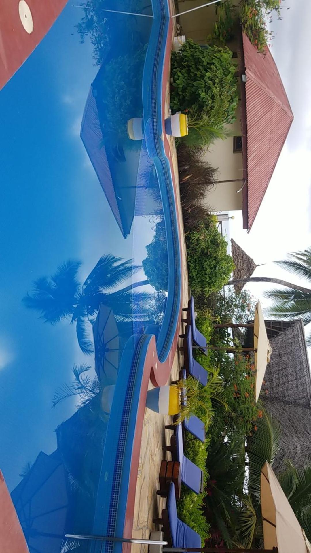 Amber Lodge Pongwe Ngoại thất bức ảnh